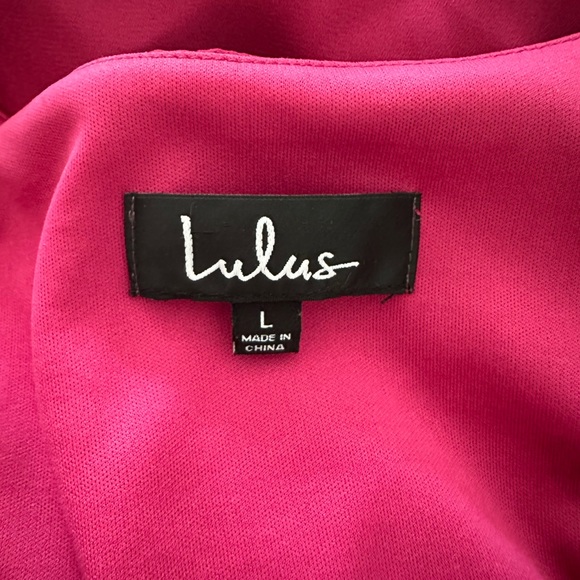 Dress - Picture 3 of 5